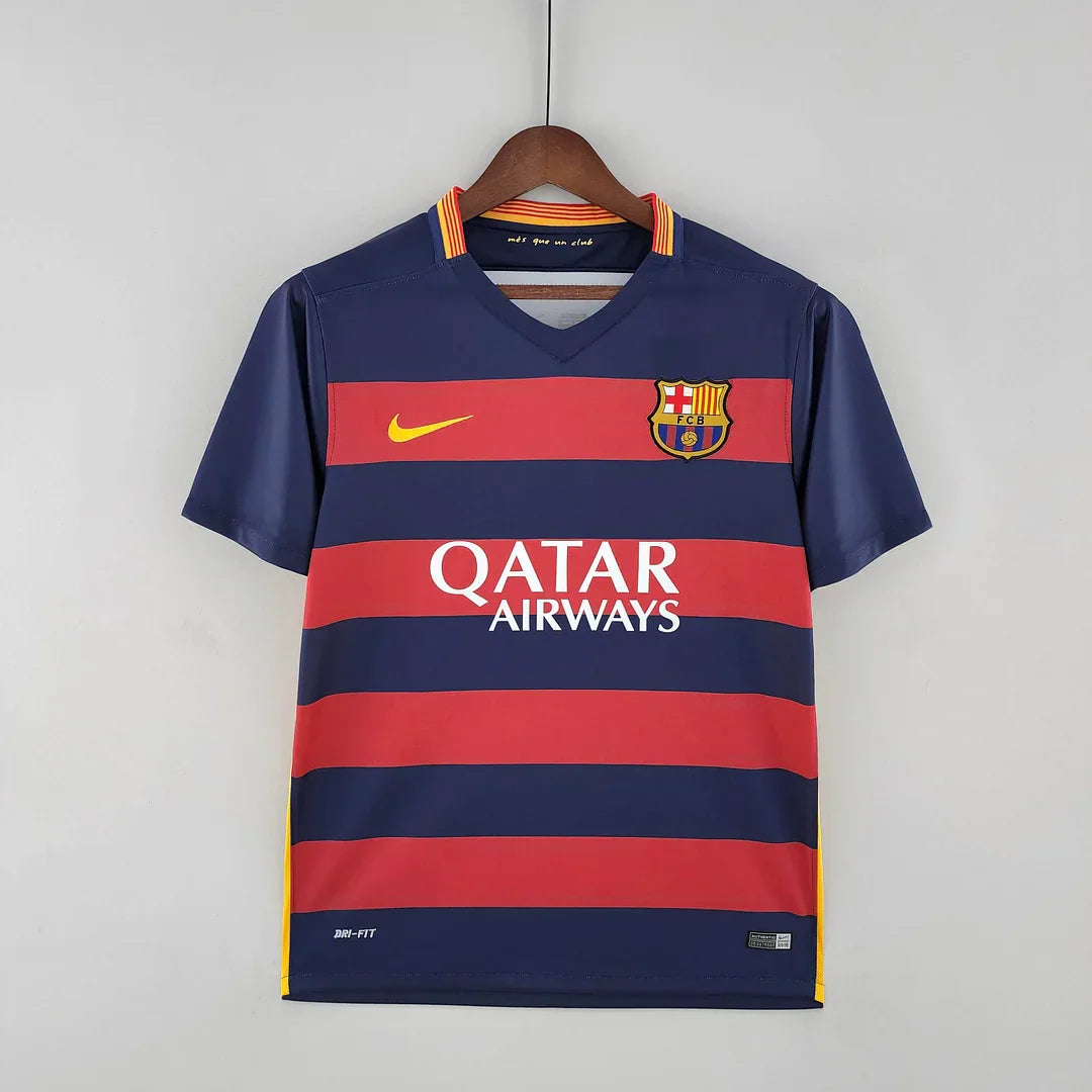 2015/2016 Retro Barcelona Football Shirt Home Football Jersey - front view
